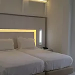 Croco Mykonos Tourlos