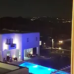 Croco Mykonos 5* Tourlos